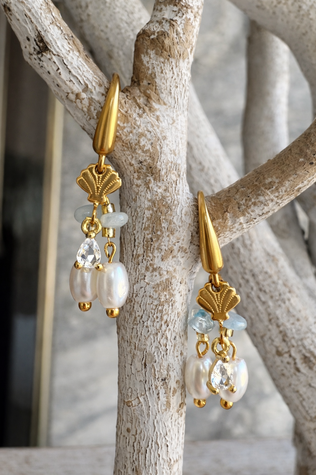 Isla Pearl Drop Earrings